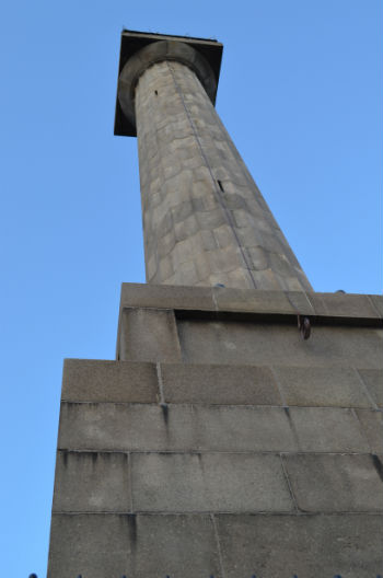 The gates provide access to the Devonport Column, a grade 1 listed monument