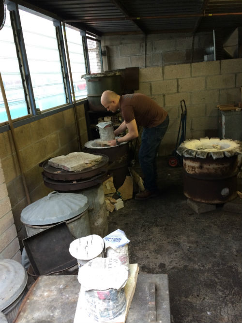 Saggar firing ceramics