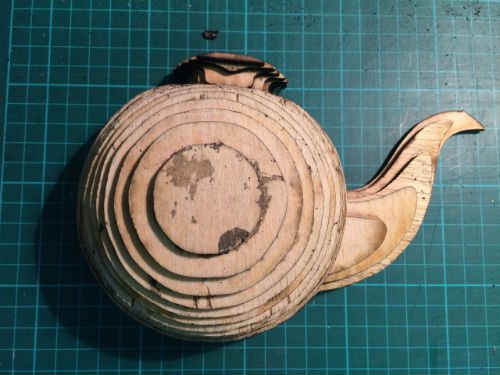 Plywood teapot interior